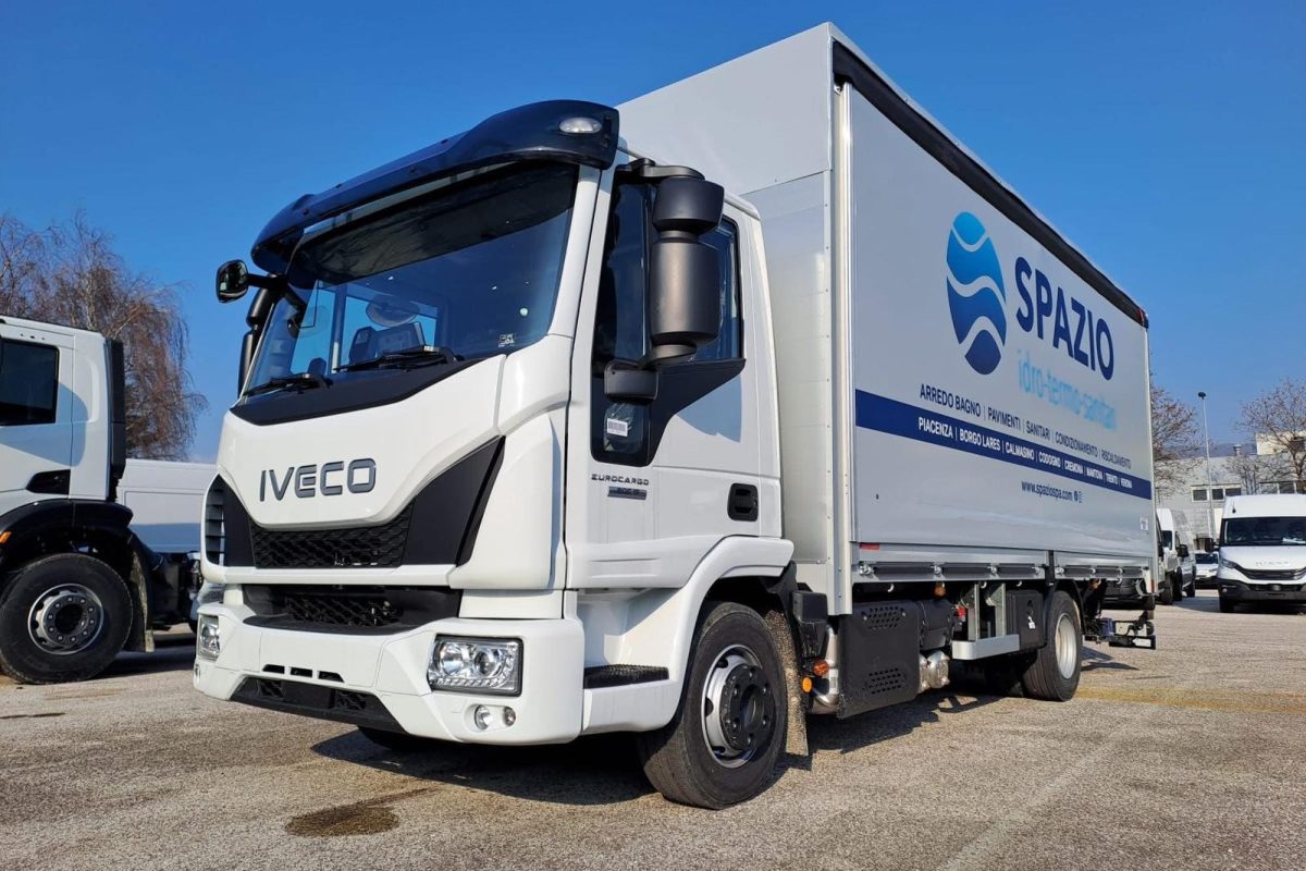 Furgoni, casse scarrabili